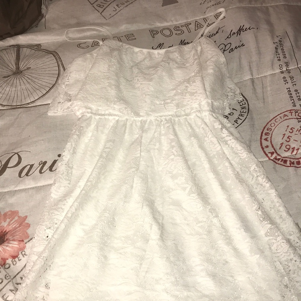 Bailey blue white lace dress